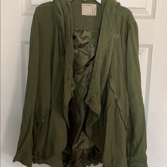 life in progress Jacket - Picture 2 of 8